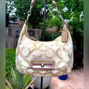 See Clip 😍 Coach Kristin Tan Sequin Optic Art Signature Canvas Convertible Bag
